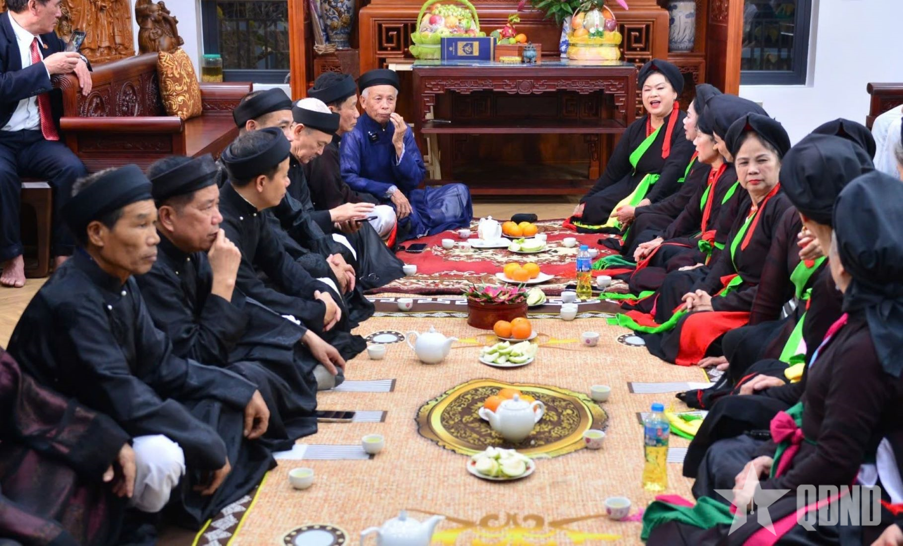 Hơn nửa thế kỷ “truyền lửa” di sản quan họ